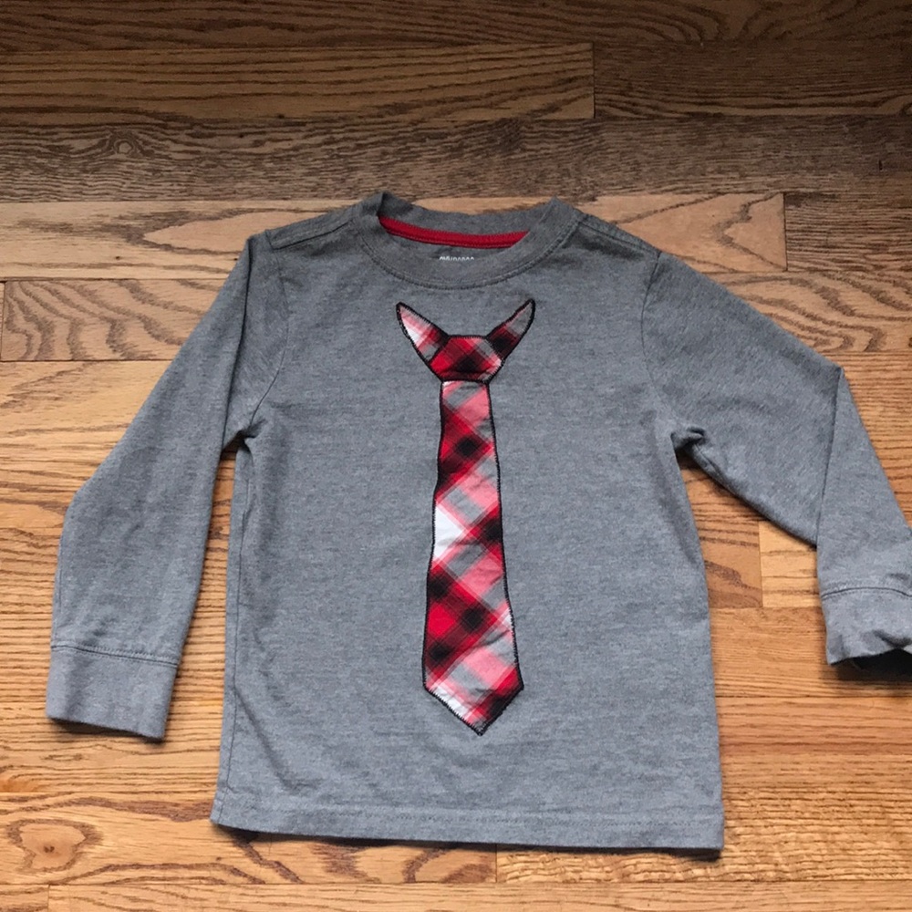 Boys Gray Long Sleeved Holiday T-Shirt with Tie